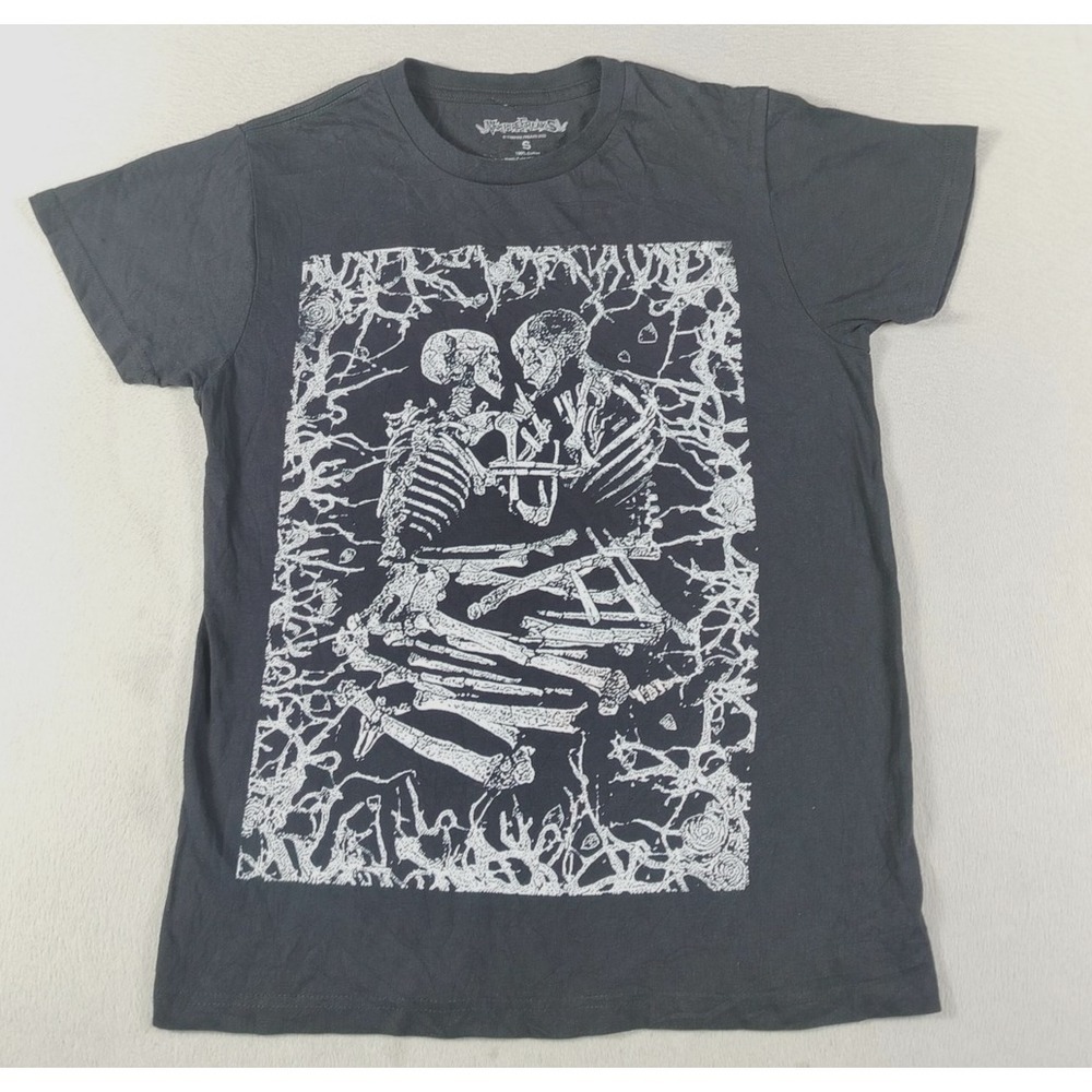 VampireFreaks‎ Shirt Mens Small Black Skeleton Lovers Graphic Tee Gothic Horror
